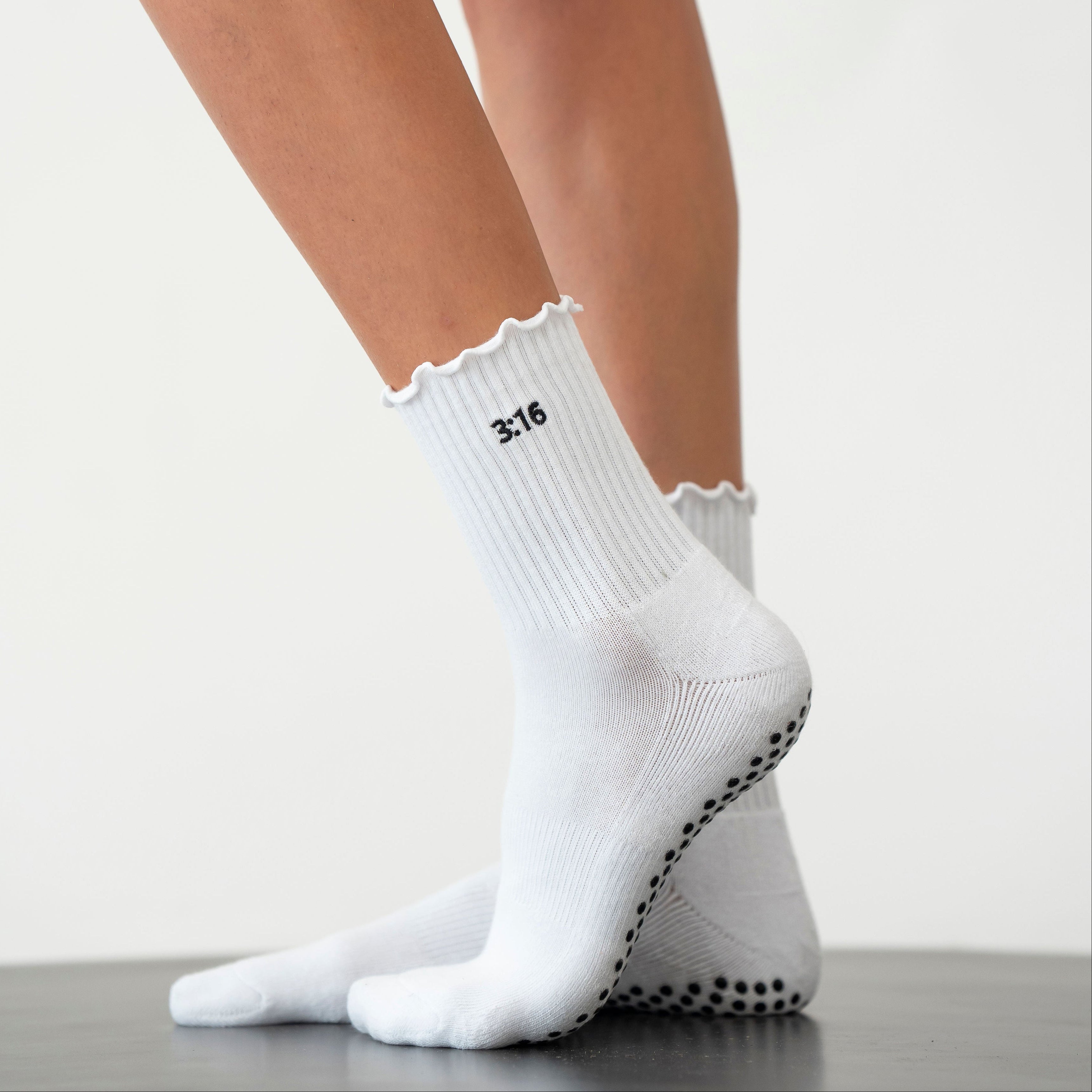 3:16 Grips Socks