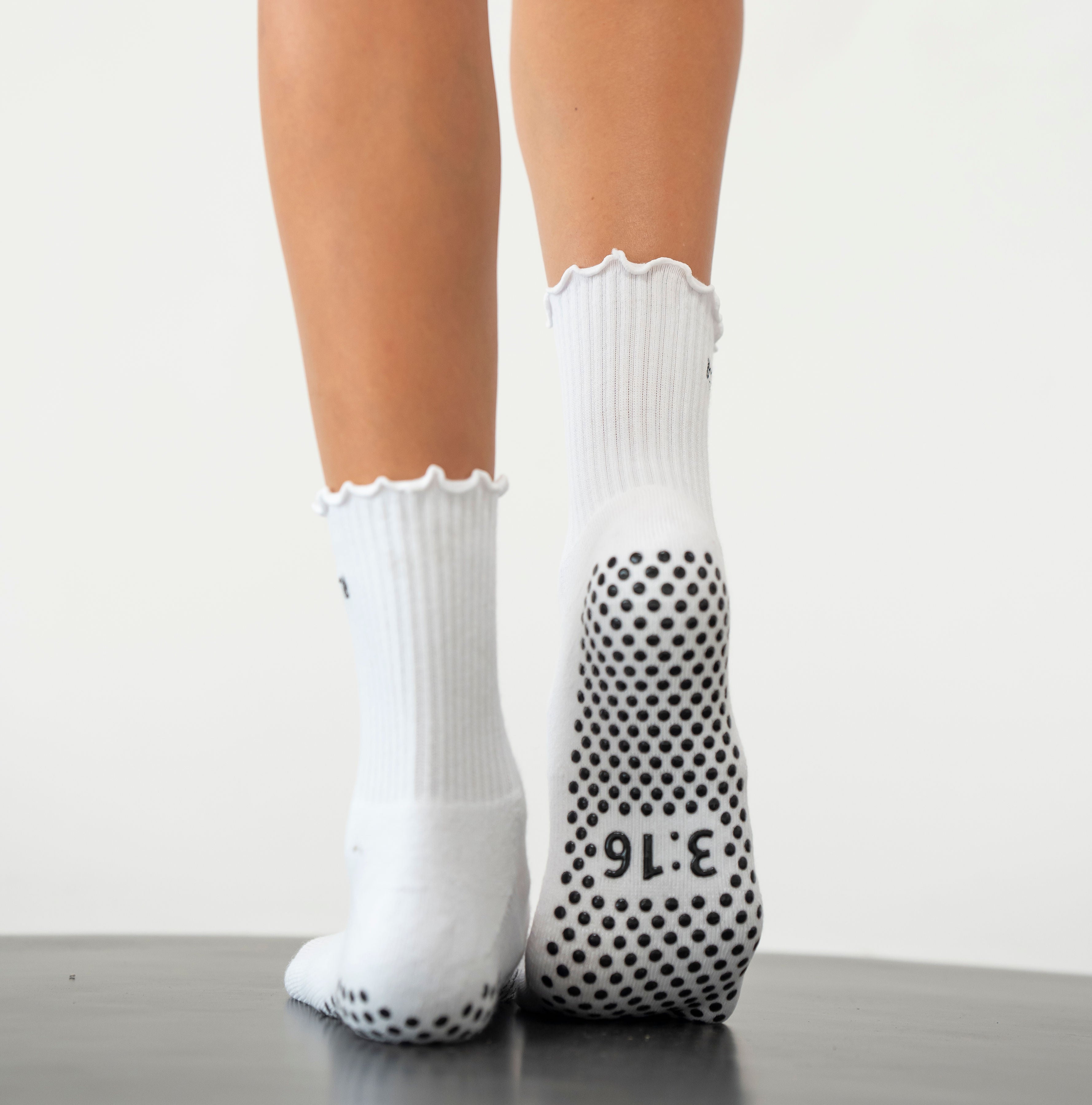 3:16 Grips Socks